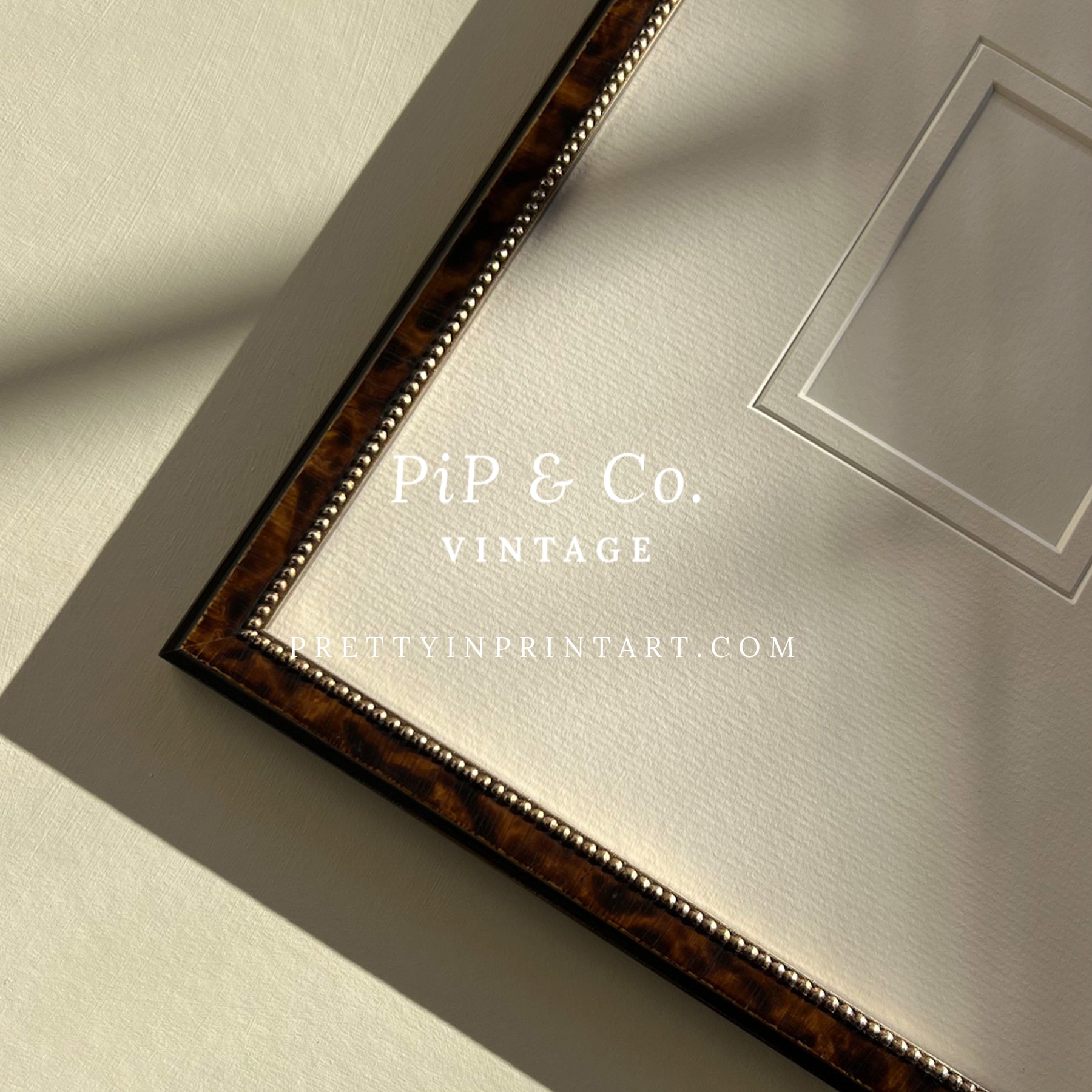 Framed vintage art prints in classic picture frames, Traditional vintage art with ornate frame, Classic wall art with antique-style picture frame, Vintage prints in old-fashioned frames for home decor, Where to buy vintage-style art with classic frames, E