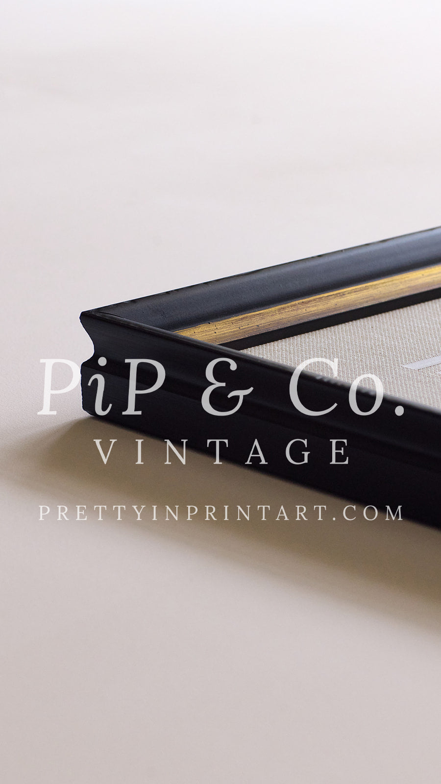 Vintage inspired picture frames for gallery wall ideas and classic antique style interiors