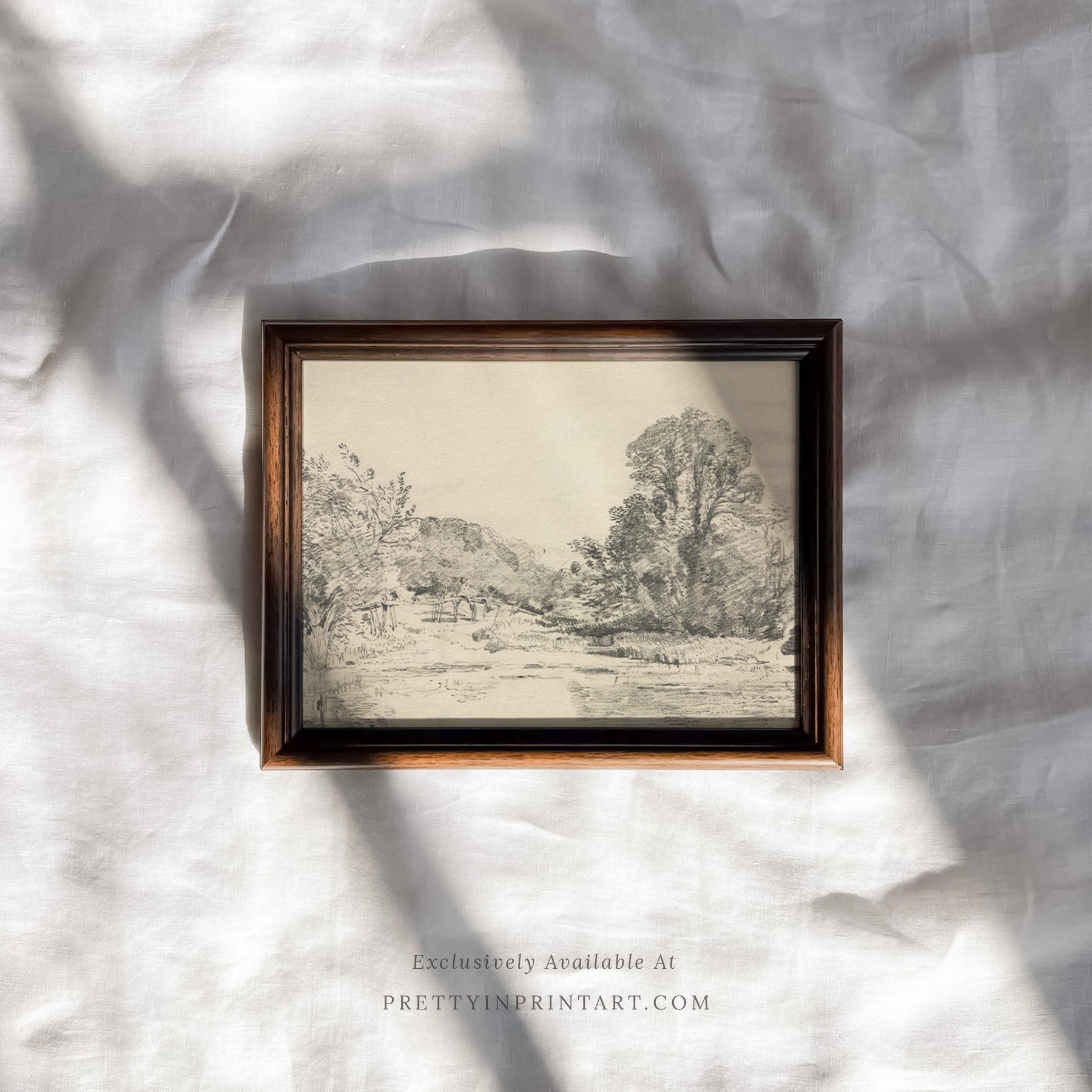 Framed vintage art prints in classic picture frames, Traditional vintage art with ornate frame, Classic wall art with antique-style picture frame, Vintage prints in old-fashioned frames for home decor, Where to buy vintage-style art with classic frames, E