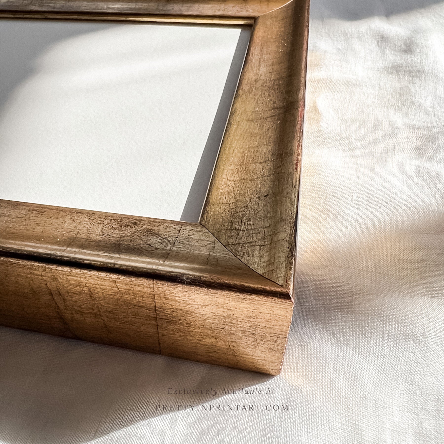 Framed vintage art prints in classic picture frames, Traditional vintage art with ornate frame, Classic wall art with antique-style picture frame, Vintage prints in old-fashioned frames for home decor, Where to buy vintage-style art with classic frames, E