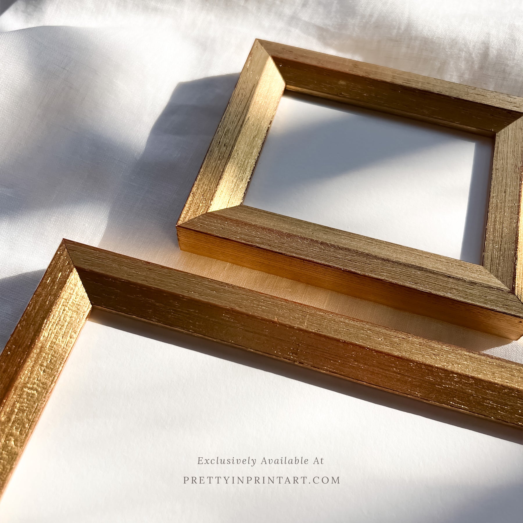 Framed vintage art prints in classic picture frames, Traditional vintage art with ornate frame, Classic wall art with antique-style picture frame, Vintage prints in old-fashioned frames for home decor, Where to buy vintage-style art with classic frames, E