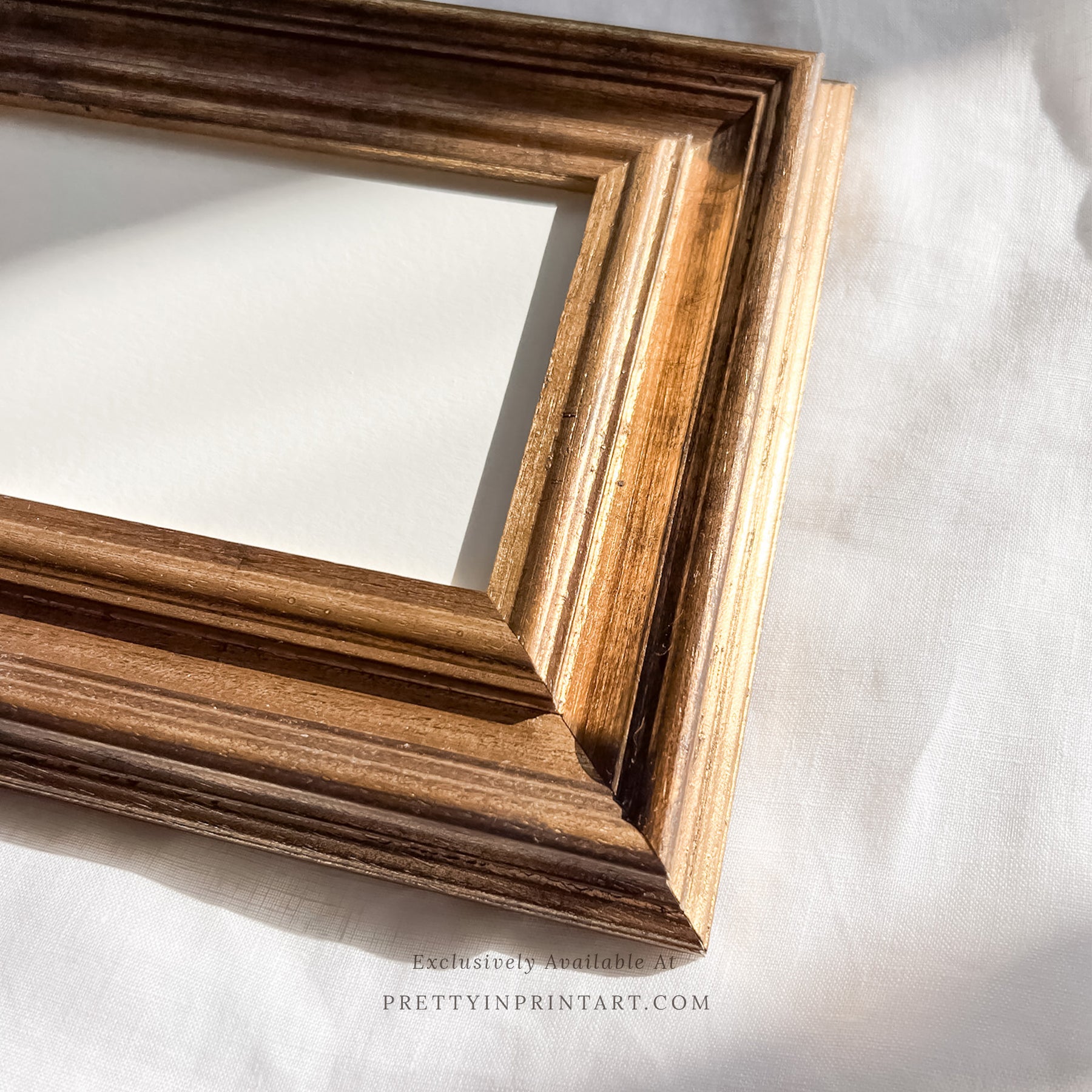 Framed vintage art prints in classic picture frames, Traditional vintage art with ornate frame, Classic wall art with antique-style picture frame, Vintage prints in old-fashioned frames for home decor, Where to buy vintage-style art with classic frames, E