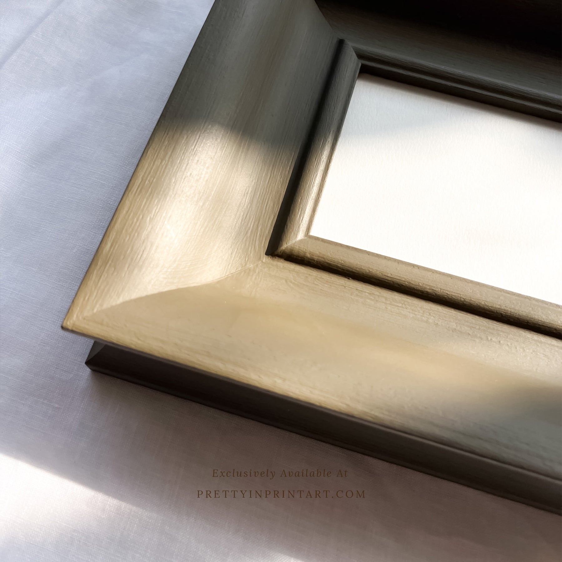 Framed vintage art prints in classic picture frames, Traditional vintage art with ornate frame, Classic wall art with antique-style picture frame, Vintage prints in old-fashioned frames for home decor, Where to buy vintage-style art with classic frames, E