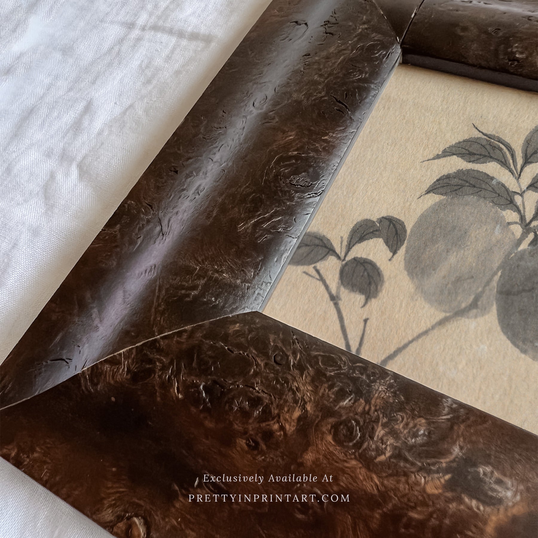 SOLD OUT — Vintage Walnut-style Frame | 10472 (UK ONLY)
