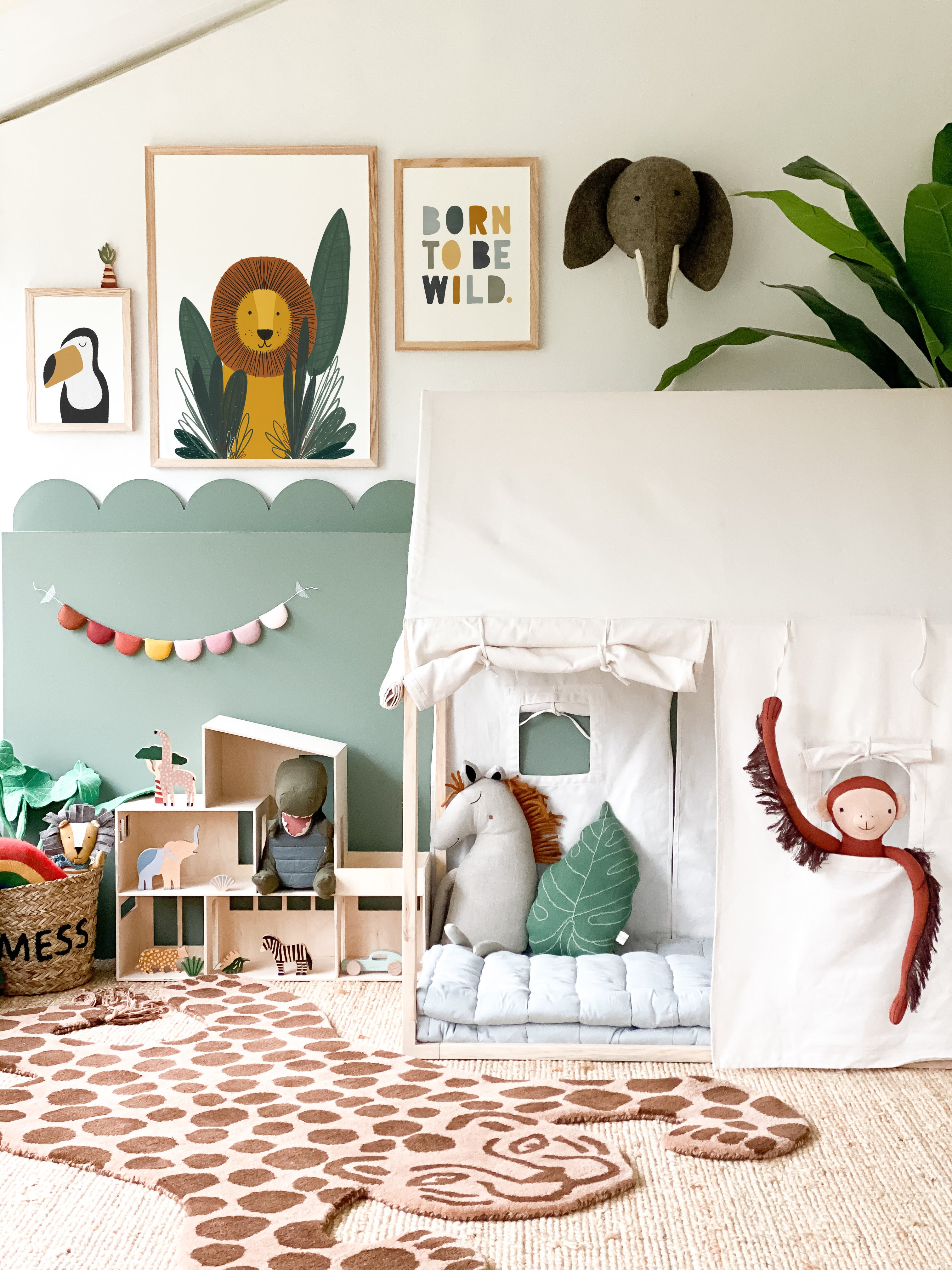 Toucan Print - Plain | Unframed