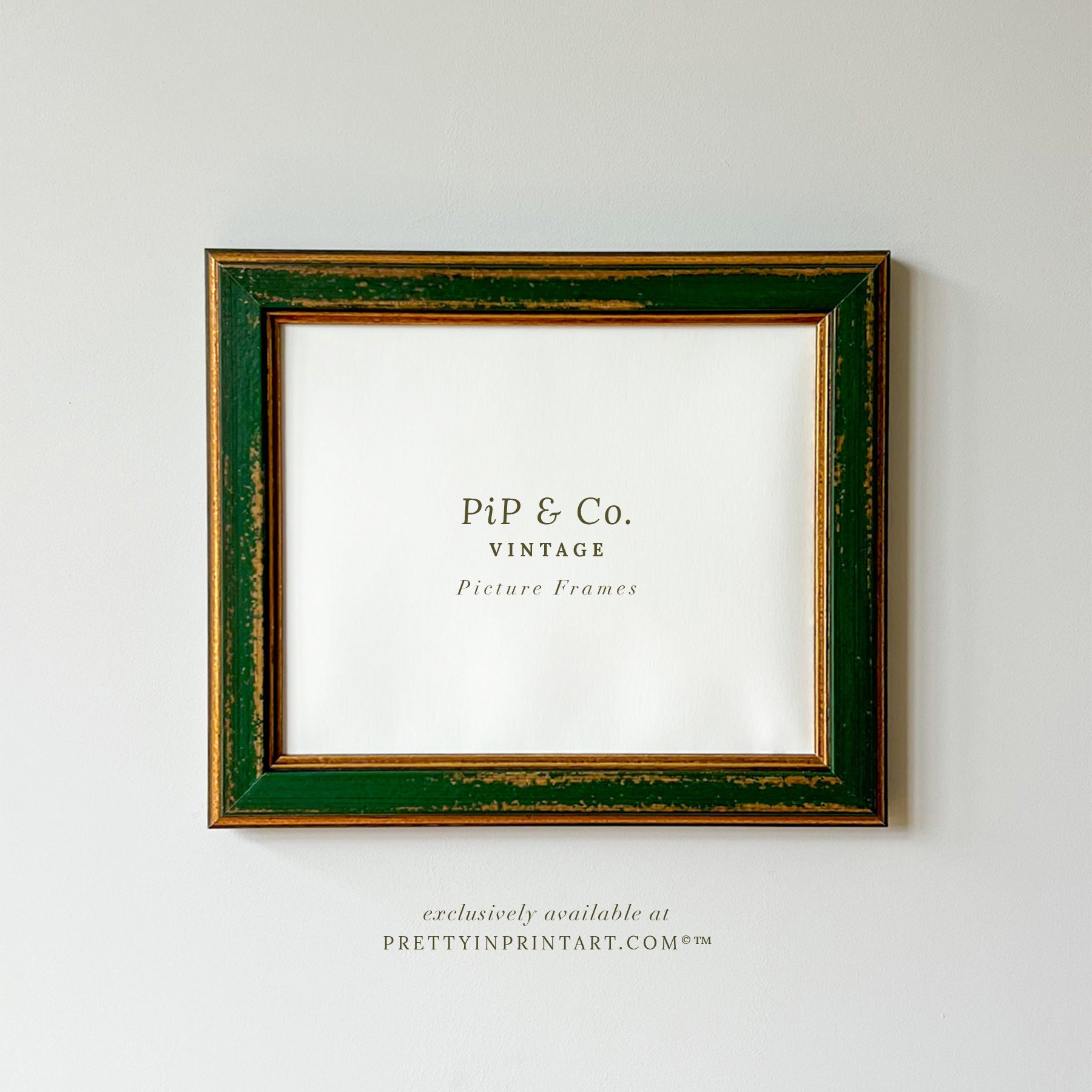 Vintage inspired picture frames for gallery wall ideas and classic antique style interiors