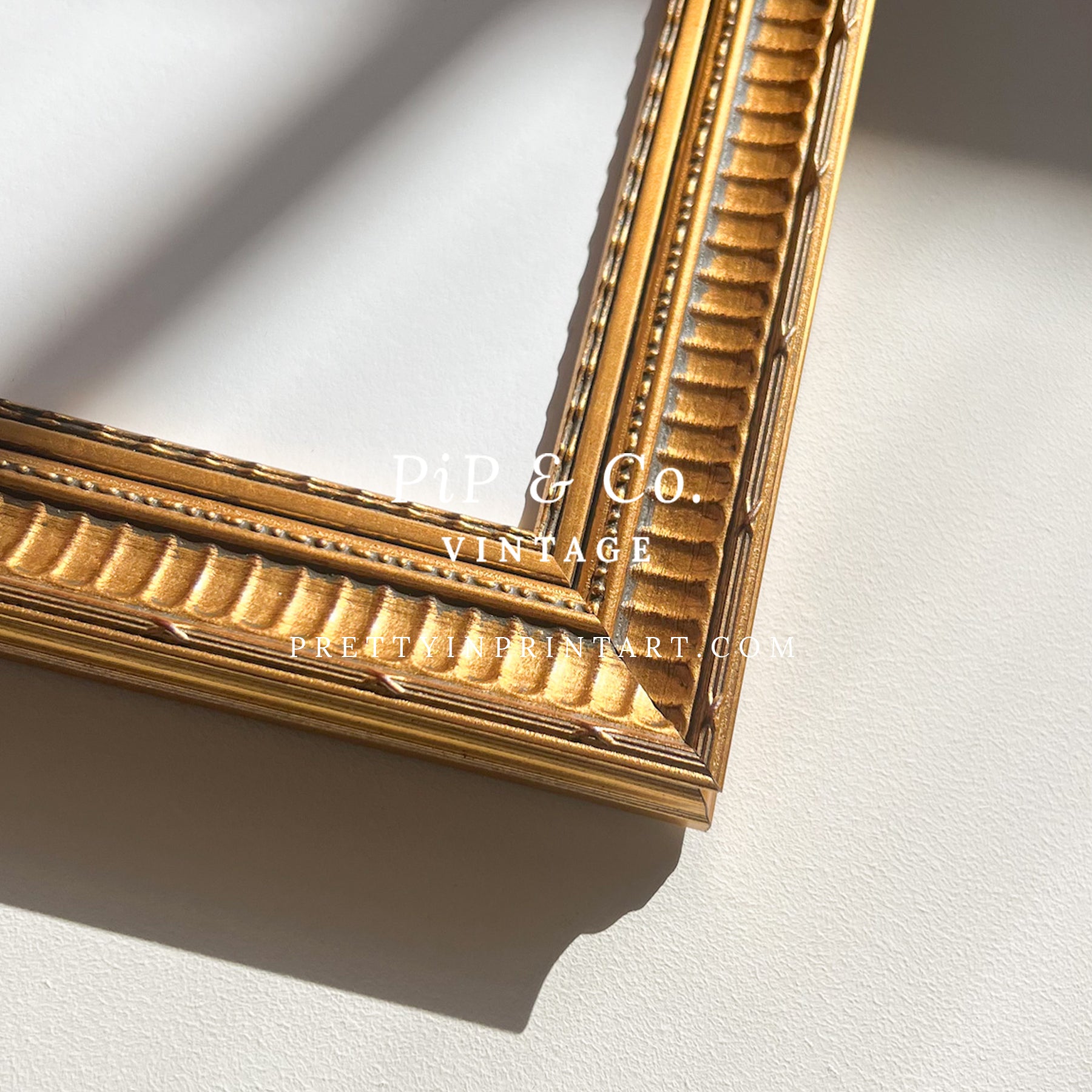 Vintage art prints, Antique wall art, Classic vintage artwork, Vintage home decor art, Framed vintage art, Gold gilt picture frames, Ornate gold frames, Vintage gold frame, Gilded frame for art, Antique gold picture frame, Gold baroque frame, Decorative g