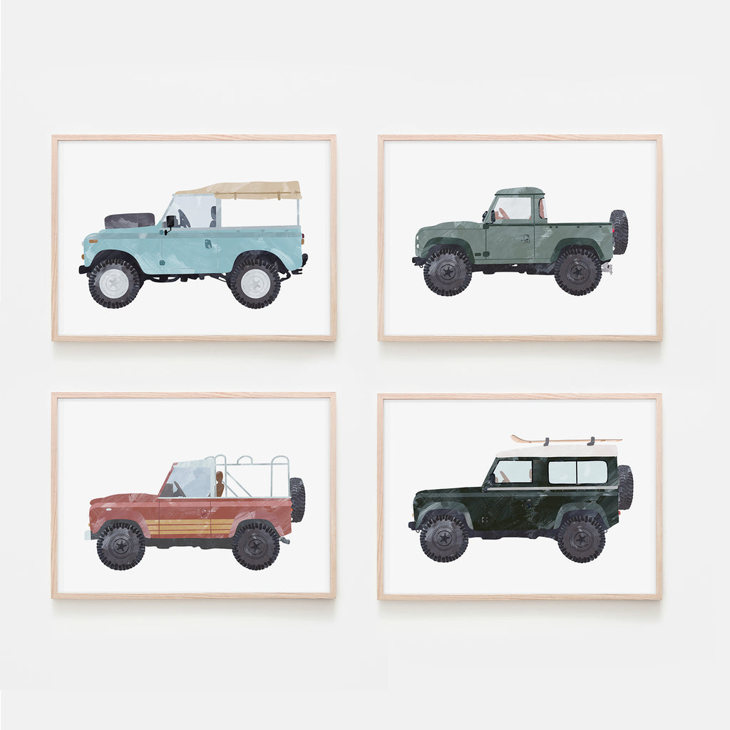 4x4 Land Rover - Green Vintage |  Framed Print