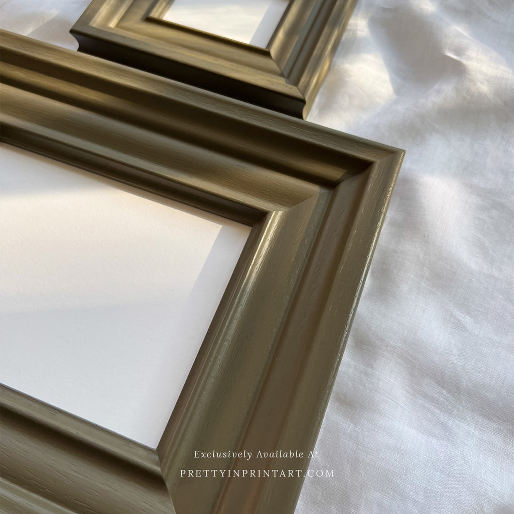 Set of Hand Painted Frames | PT-10925 (UK ONLY)