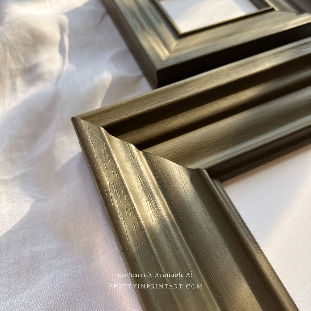 Set of Hand Painted Frames | PT-10925 (UK ONLY)