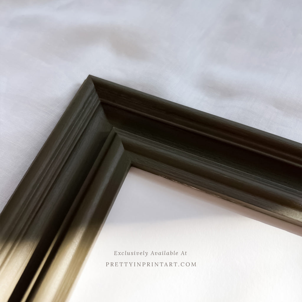 Hand Painted Frame | PT-10933 (UK ONLY)