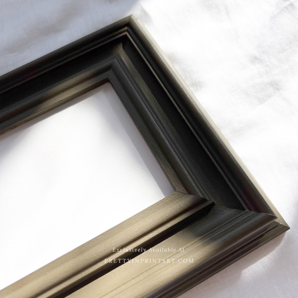 Hand Painted Frame | PT-10933 (UK ONLY)